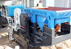 Mobile Jaw Crusher Production Line for Construction Waste Treatment