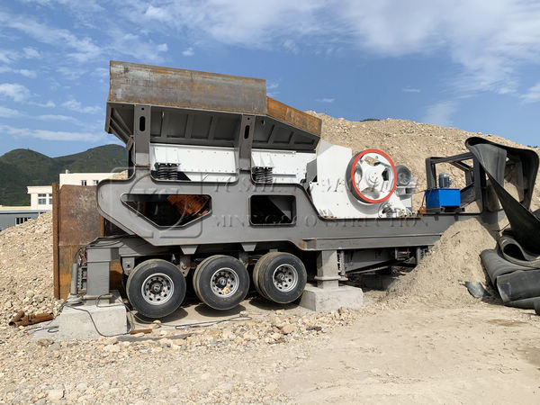 Mobile Rock Crusher