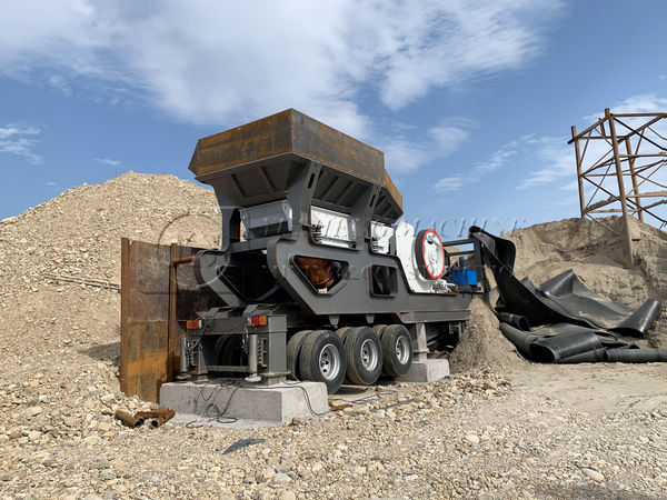 Diesel Mobile Stone Crusher