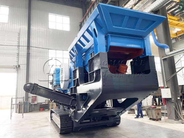 250 tph River Stone Crushing Machine for Sale in Kenya Tracked Mobile Jaw Crusher Price