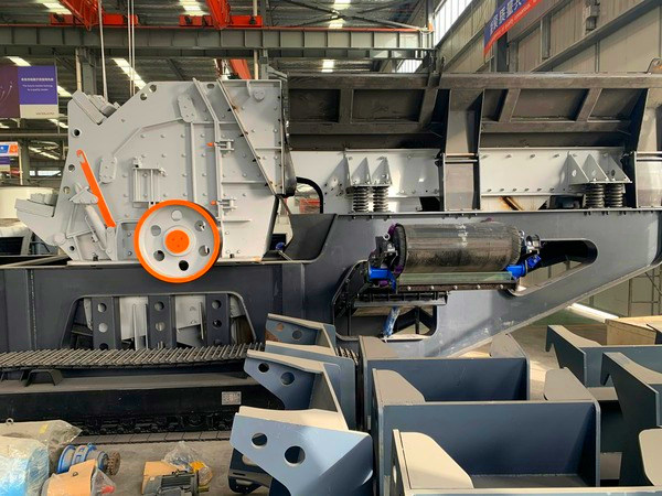 Crawler Type Mobile Impact Crusher Track Mounted Mobile Crusher Plant for Sale