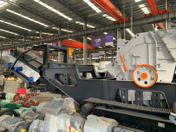 Portable Movable Truck Quartzite Stone Track Impact Crusher For Sale