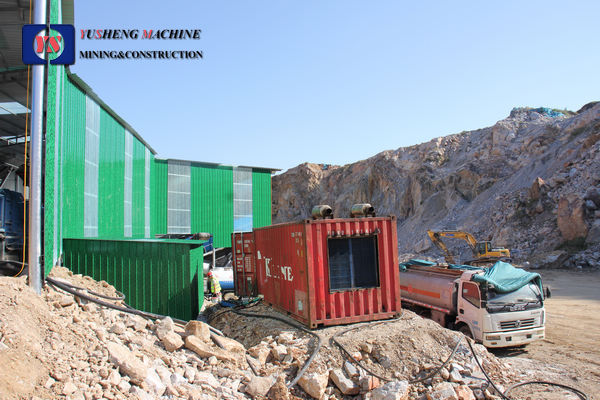 Track Mobile Crusher Station Stone Mobile Crushing Plant for Rubble Sand Making Machine