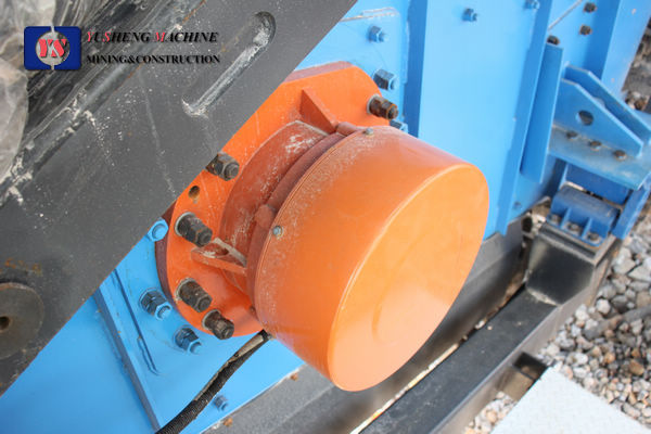 China Mobile Small Mini Rock Jaw Crushers Portable Stone Crusher Machine Price for Sale